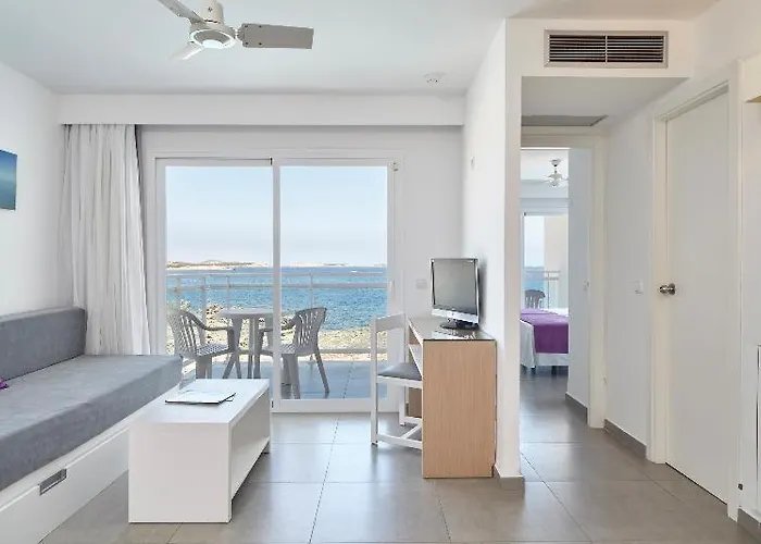 Aparthotel Nereida